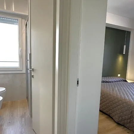 Апартаменти Modern In