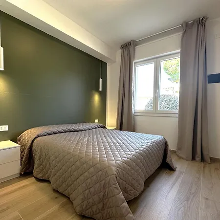 Modern In Апартаменти